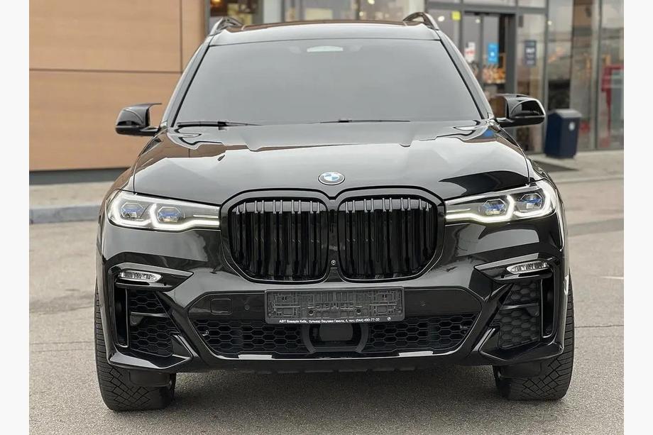 BMW X7 G07 2019- гг. Ноздри M-Look (2019-2022, Черный Глянец) Фото 1