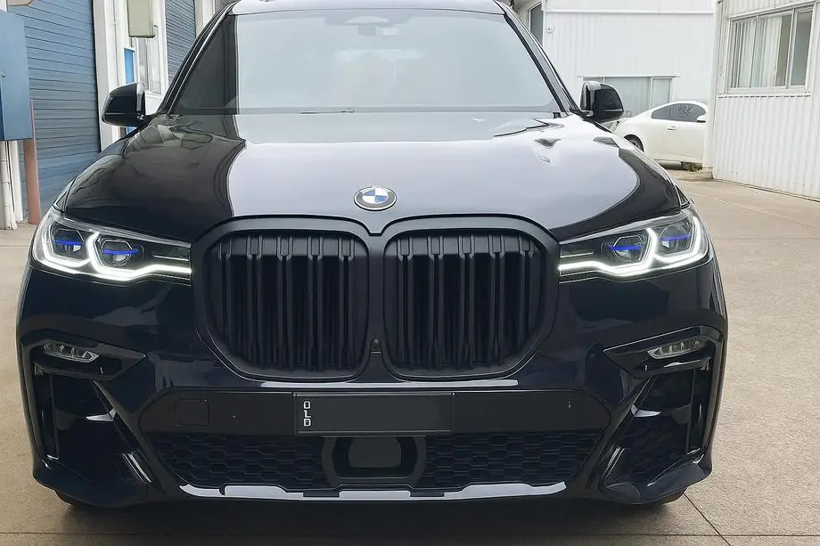 BMW X7 G07 2019- гг. Решетка радиатора M-Look (2019-2022, Черный Матовый) Фото 1
