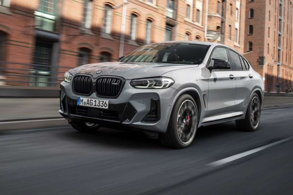 Обзор купевидного кроссовера BMW X4: Рестайлинговая версия