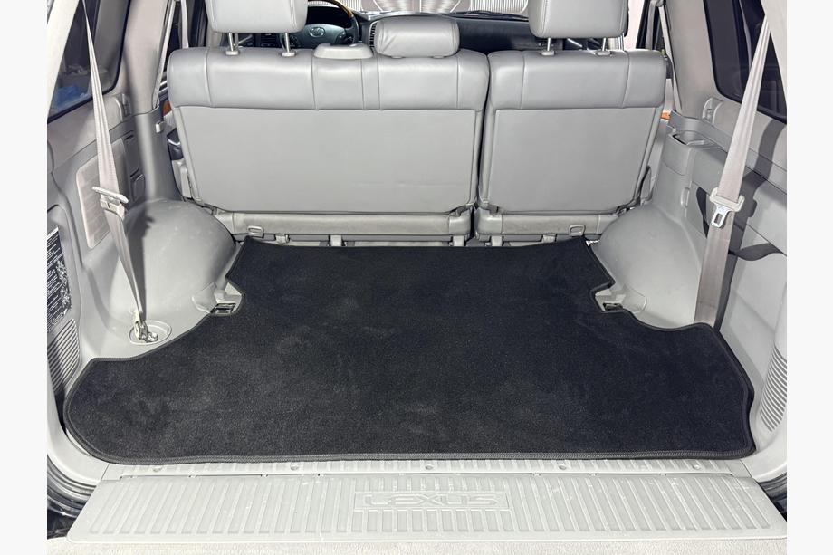 Lexus LX470 1998-2007 гг. Текстильный коврик багажника Premium 2 шт Черный (7 мест) Фото 1
