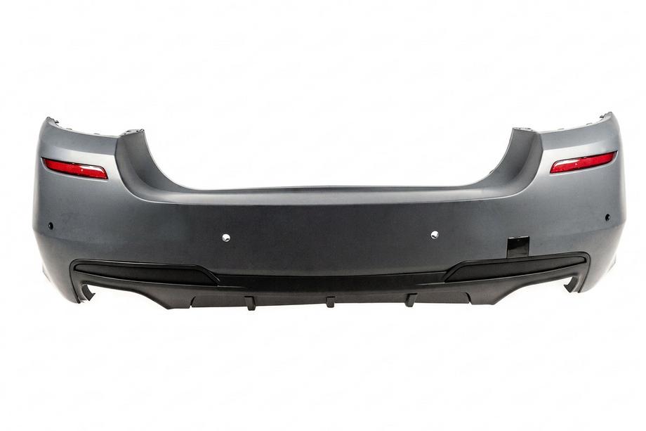 BMW 5 серия F10/F11 2010–2016 гг. Задний бампер с диффузором M-Performance (для F10, под двусторонний двойной выхлоп) Image