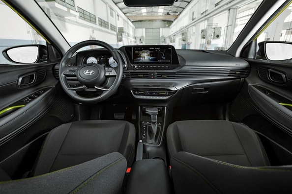 Новый вид Hyundai i20: обзор рестайлинговой модели фото 5