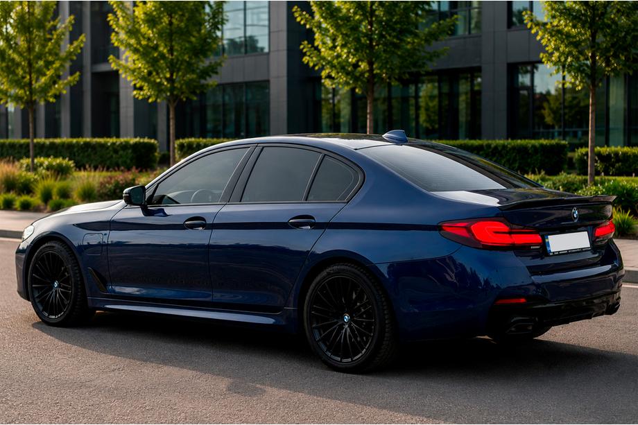 BMW 5 серия G30/G31 2017–2023 гг. Боковые пороги M-Sport/M5 Фото 5