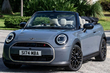 Обзор Mini Cabrio: Открытое наслаждение в городском стиле фото 1