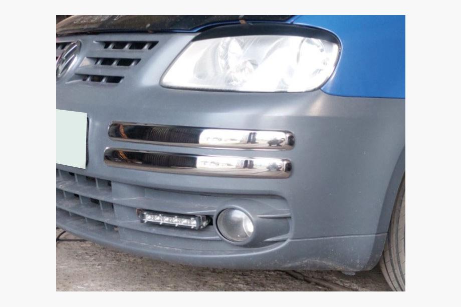 Volkswagen Caddy 2004-2010 гг. Углы на передний бампер из нержавеющей стали (4 шт) Carmos - Турецкая Нержавеющая Сталь Image
