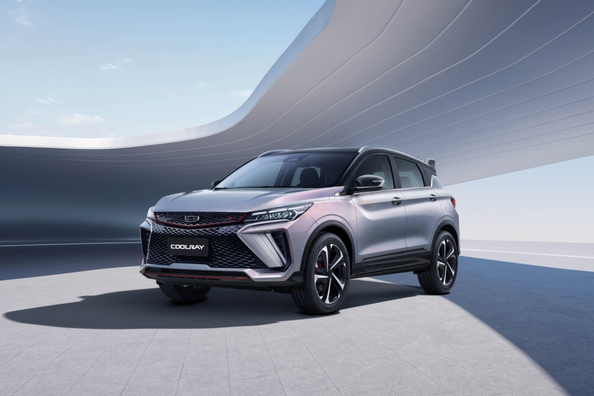 Обновленный Geely Coolray 2023: Яркий игрок в классе компактных кроссоверов