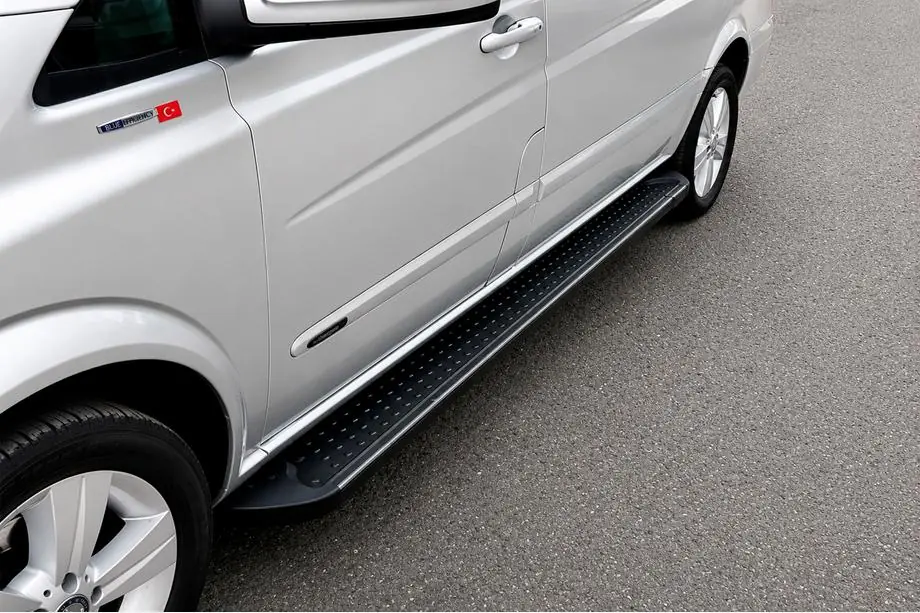 Mercedes Viano 2004-2014 гг. Боковые Подножки Тип X5 Черные (2 шт, Алюминий) Image