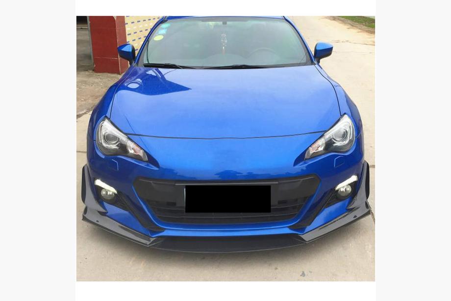 Toyota GT86 2011- гг. Накладка на передний бампер Lip V2 (Карбон) Фото 2