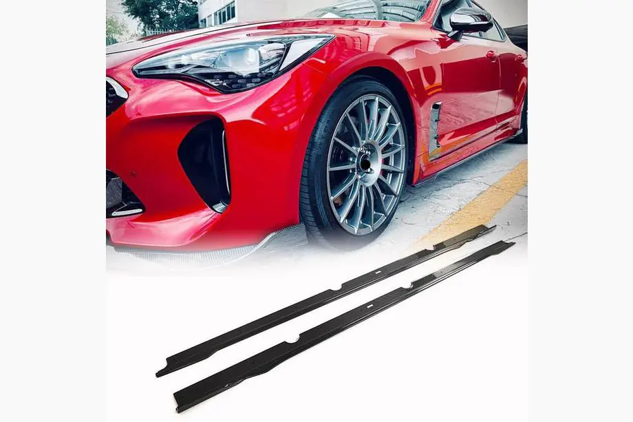 Kia Stinger 2017-2023 гг. Боковые пороги (Карбон) Image