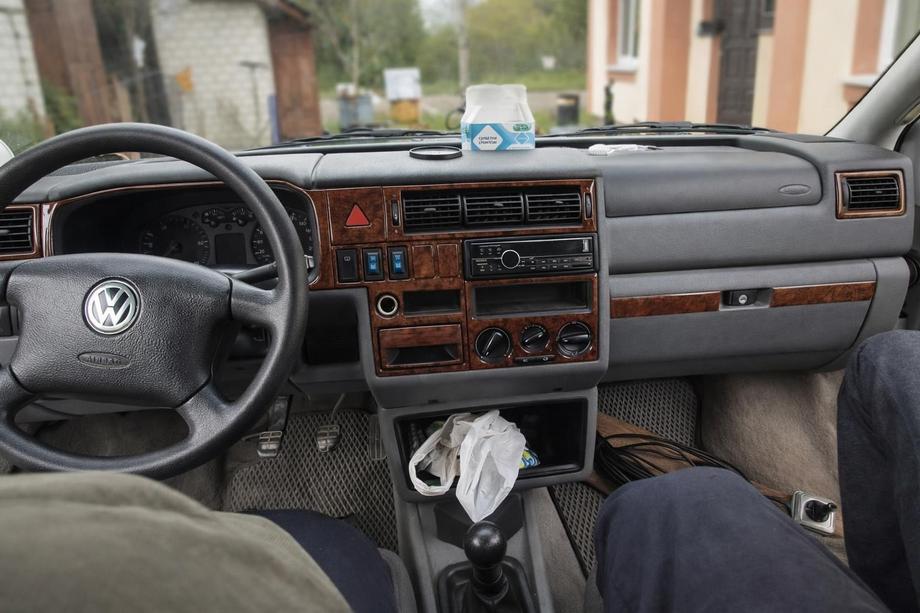 Volkswagen T4 Transporter 1990-2003 гг. Накладки на торпедо (1999-2003) Титан Фото 2