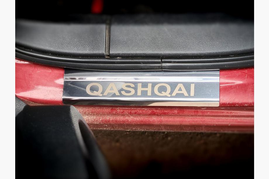 Nissan Qashqai 2014-2021 гг. Накладки на пороги Carmos V1 нержавейка комплект 4 шт Фото 4