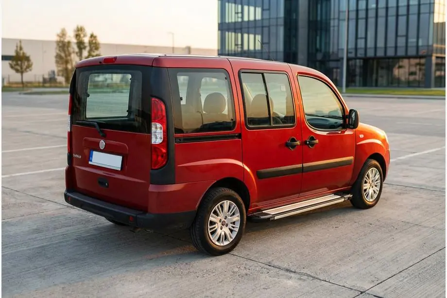 Fiat Doblo I 2005-2010 гг. Боковые Подножки Rainbow (2 шт., Алюминий) Макси База Фото 1