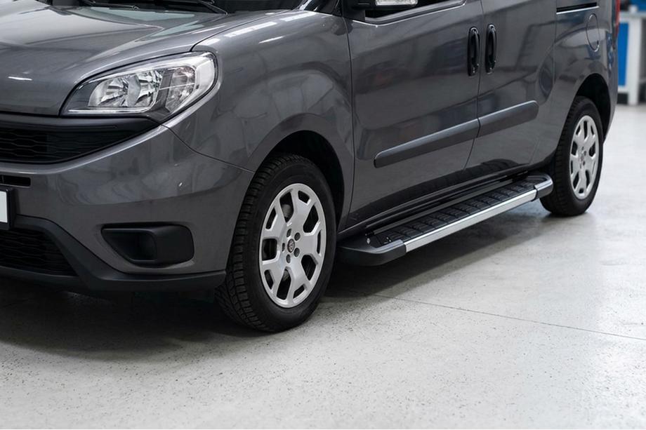 Fiat Doblo II 2010-2022 гг. Боковые пороги RedLine V1 (2 шт., алюминий) Image
