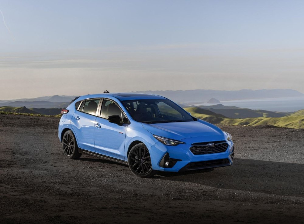 Обзор Subaru Impreza шестого поколения: Новый стандарт практичности