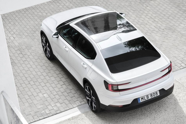 Обзор обновленного Polestar 2: Электромобиль нового уровня фото 4