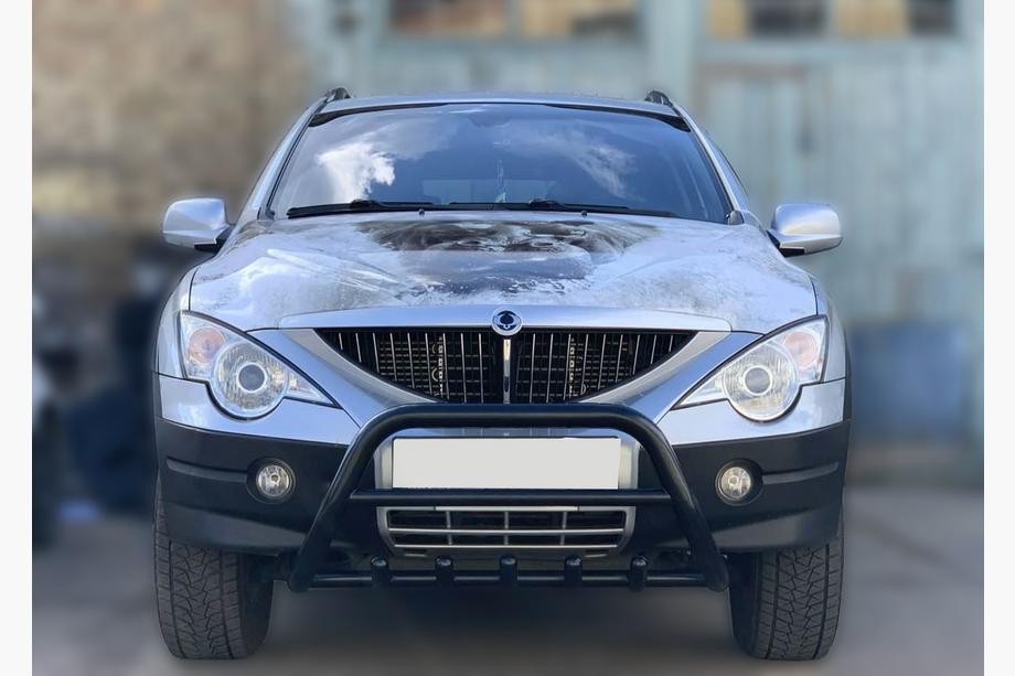 SsangYong Kyron 2005-2014 гг. Передняя защита Black WT003 (нержавейка) Image