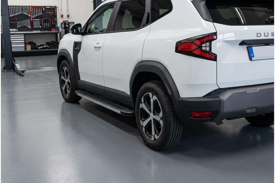 Dacia Duster 2024- гг. Боковые Подножки Maya V1 (2 шт., Алюминий) Image