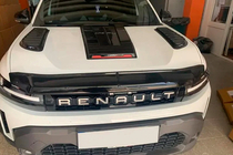 Renault Duster 2024- гг. Накладка на капот SCOOP (Глянец) фото 1