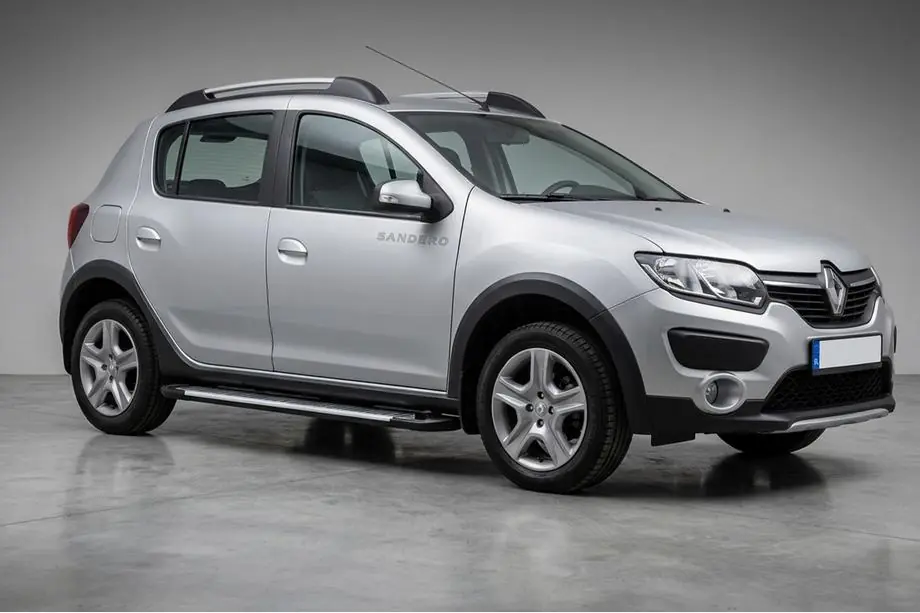 Dacia Sandero 2013-2020 гг. Боковые Подножки Line (2 шт., Алюминий) Image