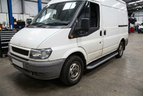 Ford Transit 2000–2014 гг. Боковые Подножки Tayga Grey (2 шт., Алюминий) фото 1