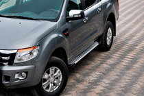 Ford Ranger 2011–2022 гг. Боковые Подножки Allmond Grey (2 шт., Алюминий) фото 1