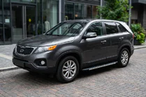 Kia Sorento II XM 2009-2014 гг. Боковые Подножки Duru (2 шт., Алюминий) фото 1