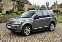 Land Rover Freelander II 2006–2014 гг. Боковые Подножки RedLine Black (2 шт., Алюминий) фото 1