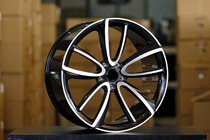 Bentley Bentayga 2015-2025 гг. Кованые диски OEM R23 V2 (комплект 4 шт.) фото 1
