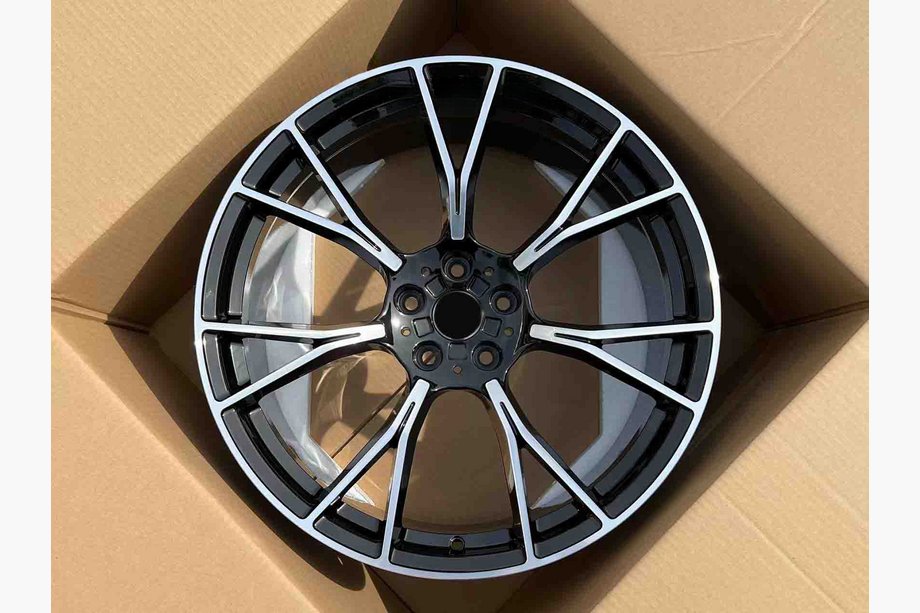 BMW 5 серия E39 1996-2003 гг. Кованые диски OEM R18 (комплект 4 шт) Фото 4
