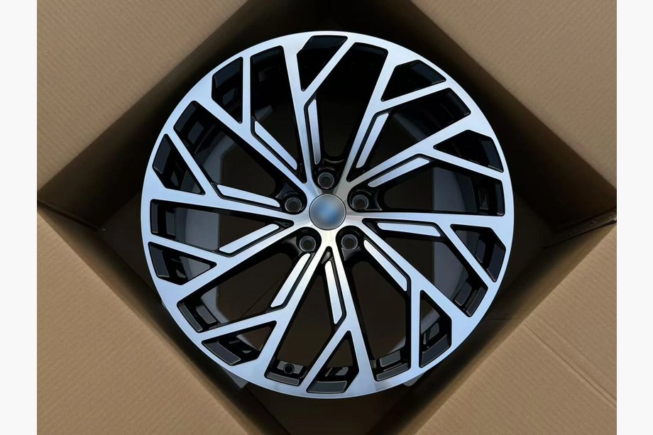 BMW 4 серия G22/23/26 2020- гг. Кованые диски OEM R20 V4 (комплект 4 шт) Image