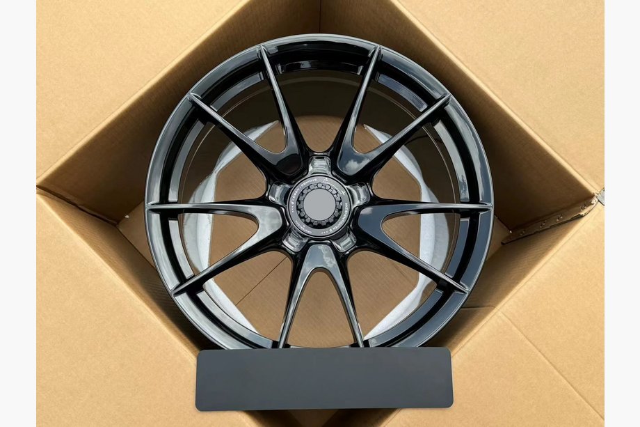 Porsche 911 (997) 2004–2012 гг. Кованые диски OEM R19 V1 (комплект 4 шт.) Фото 1