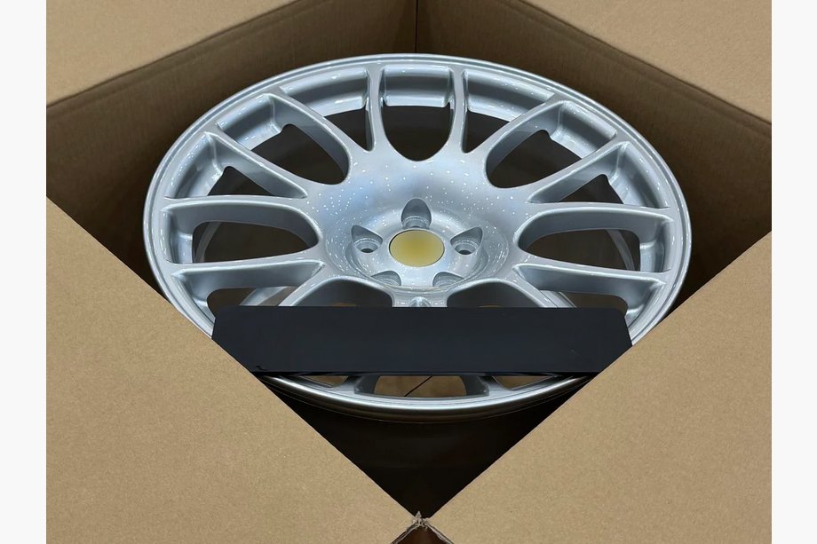 Lexus LFA 2010–2013 гг. Кованые диски OEM R20 V7 (комплект 4 шт) Фото 4
