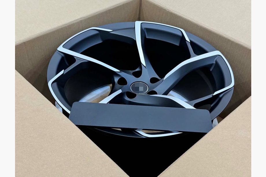 McLaren 720S Кованые диски OEM R19 R20 V4 (комплект 4 шт.) Фото 4