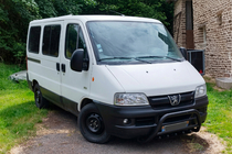 Peugeot Boxer 1994-2006 гг. Кенгурятник WT003 Черный (Нержавеющая сталь) фото 1
