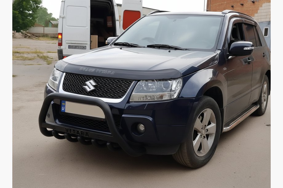 Suzuki Grand Vitara 2005-2017 гг. Кенгурятник WT004 Черный (Нержавейка) Image
