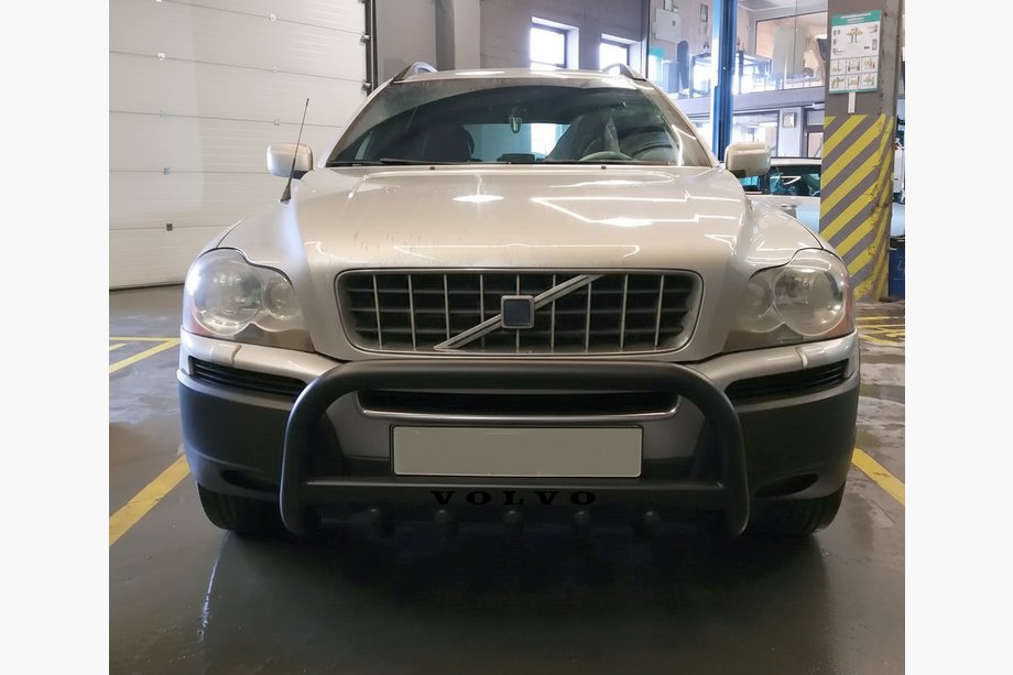 Volvo XC90 2002-2014 гг. Кенгурятник WT004 Черный (Нержавейка) Image