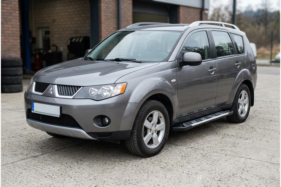 Mitsubishi Outlander 2006-2012 гг. Боковые Подножки Sunrise (2 шт., Алюминий) Фото 1