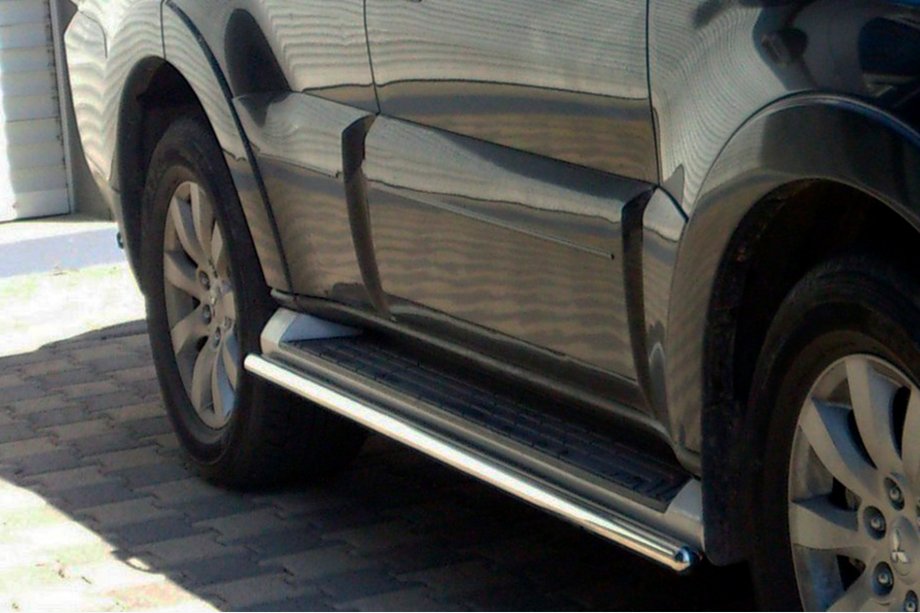 Mitsubishi Pajero Wagon IV 2006-2021 гг. Боковые трубы (2 шт., нержавейка) Image