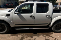 Nissan Navara 2006-2015 гг. Боковые Подножки Tayga (2 шт., Алюминий) фото 7
