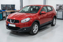 Nissan Qashqai 2010-2014 гг. Боковые пороги Bosphorus Black (2 шт., алюминий) фото 1
