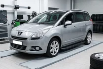 Peugeot 5008 2009-2016 гг. Боковые пороги Bosphorus Black (2 шт., алюминий) фото 1