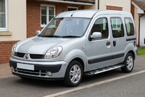 Renault Kangoo 1998-2008 гг. Боковые Подножки Sunrise (2 шт., Алюминий) фото 1