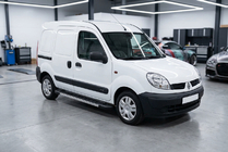 Renault Kangoo 1998-2008 гг. Боковые пороги RedLine V1 (2 шт., алюминий) фото 1