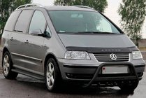 Volkswagen Sharan 2010-2023 гг. Кенгурятник WT004 Black (нерж) фото 3