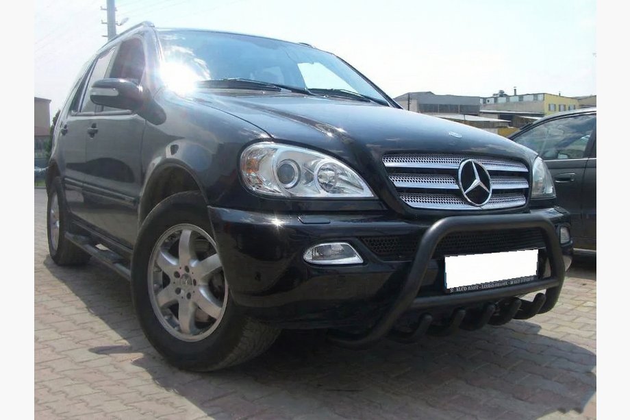 Mercedes ML W163 1997-2005 гг. Кенгурятник Black (нерж.) Image
