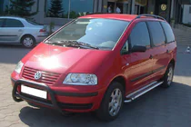 Volkswagen Sharan 1995-2010 гг. Кенгурятник WT005 Black (нерж) фото 2