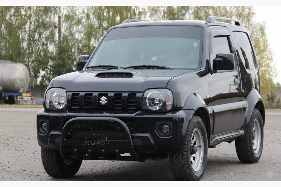 Suzuki Jimny 1998-2018 гг. Кенгурятник QT006 Black (нерж) Фото 3