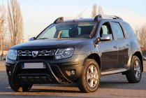 Dacia Duster 2008-2018 гг. Кенгурятник WT002 Black (нерж) фото 3