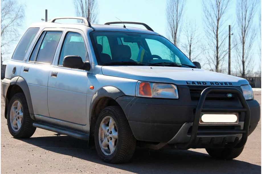 Land Rover Freelander I 1997-2006 гг. Кенгурятник QT007 Black (нерж.) Фото 1