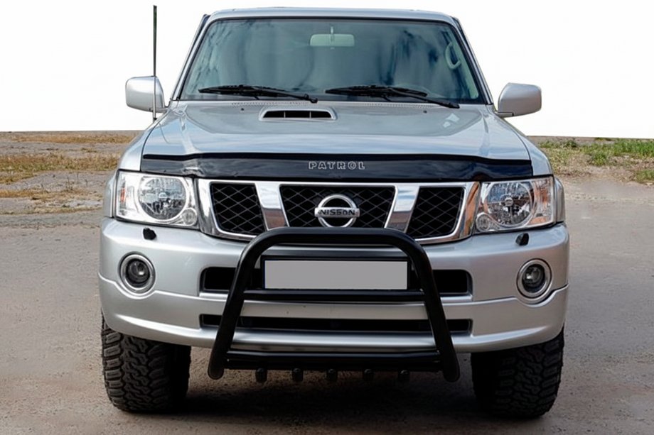 Nissan Patrol Y61 1997-2011 гг. Кенгурятник QT007 Black (нерж) Фото 1